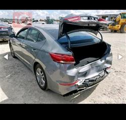 هیۆندای ئەلەنترا